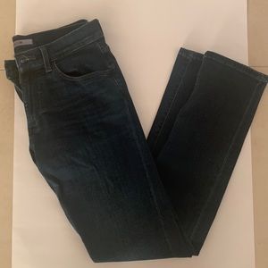 Joe’s jeans mens dark blue size 30. Straight leg. Excellent condition.